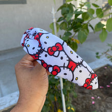 Load image into Gallery viewer, Hk Knotted Headband