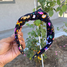 Load image into Gallery viewer, Wonderland Knotted Headband